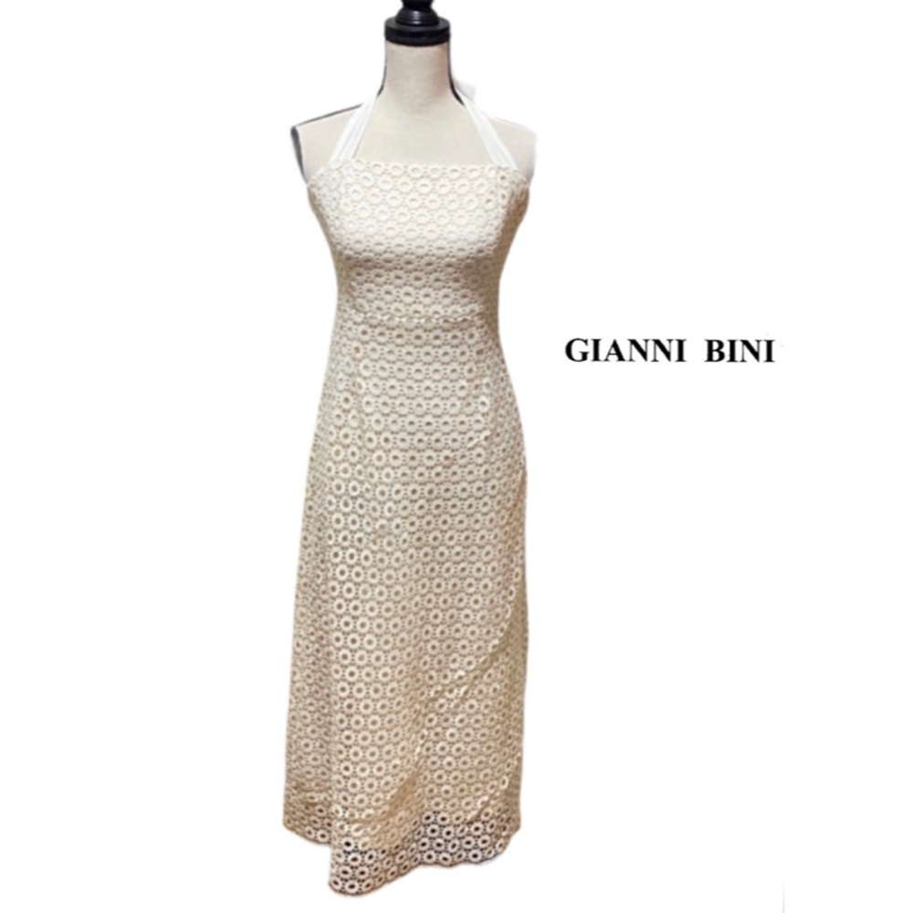 Gianni Bini Beautiful Halter Cream Colored Dress